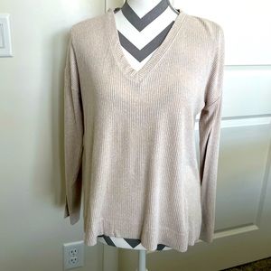Tommy Bahama V neck ribbed sweater